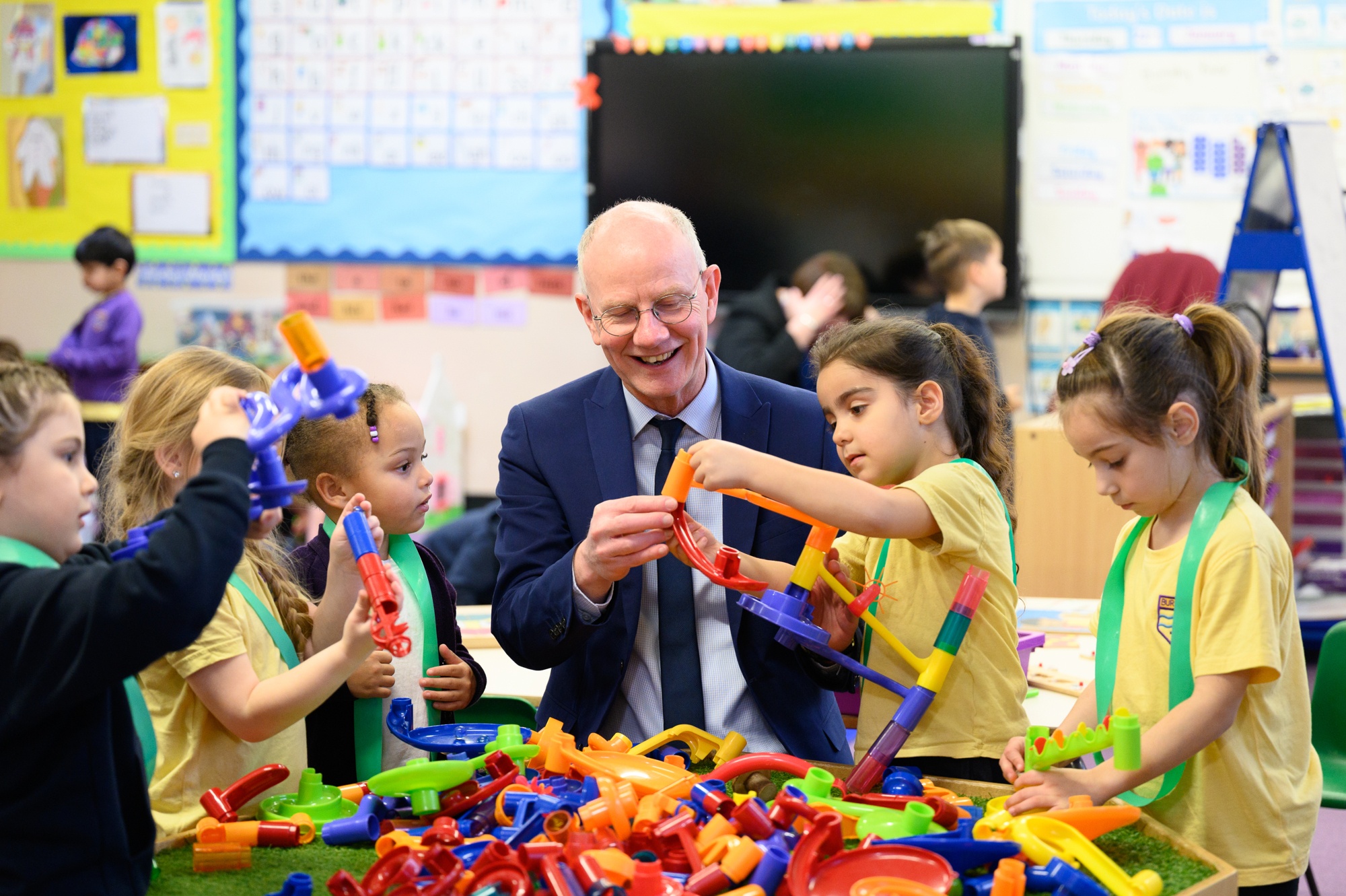 Headteacher in EYFS Headteacher in EYFS